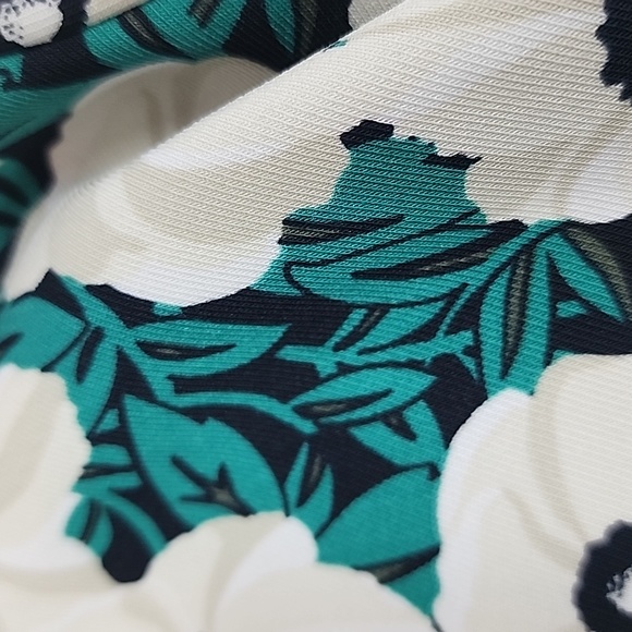 🔥🔥🔥SALE!!!WHO WHAT WEAR Size S Floral Bomber Jacket - Picture 10 of 10